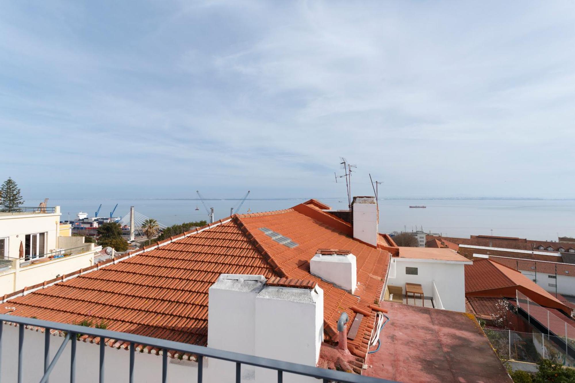 Barbadinhos Apartments In Lisbon Historic Neighborhood Dış mekan fotoğraf
