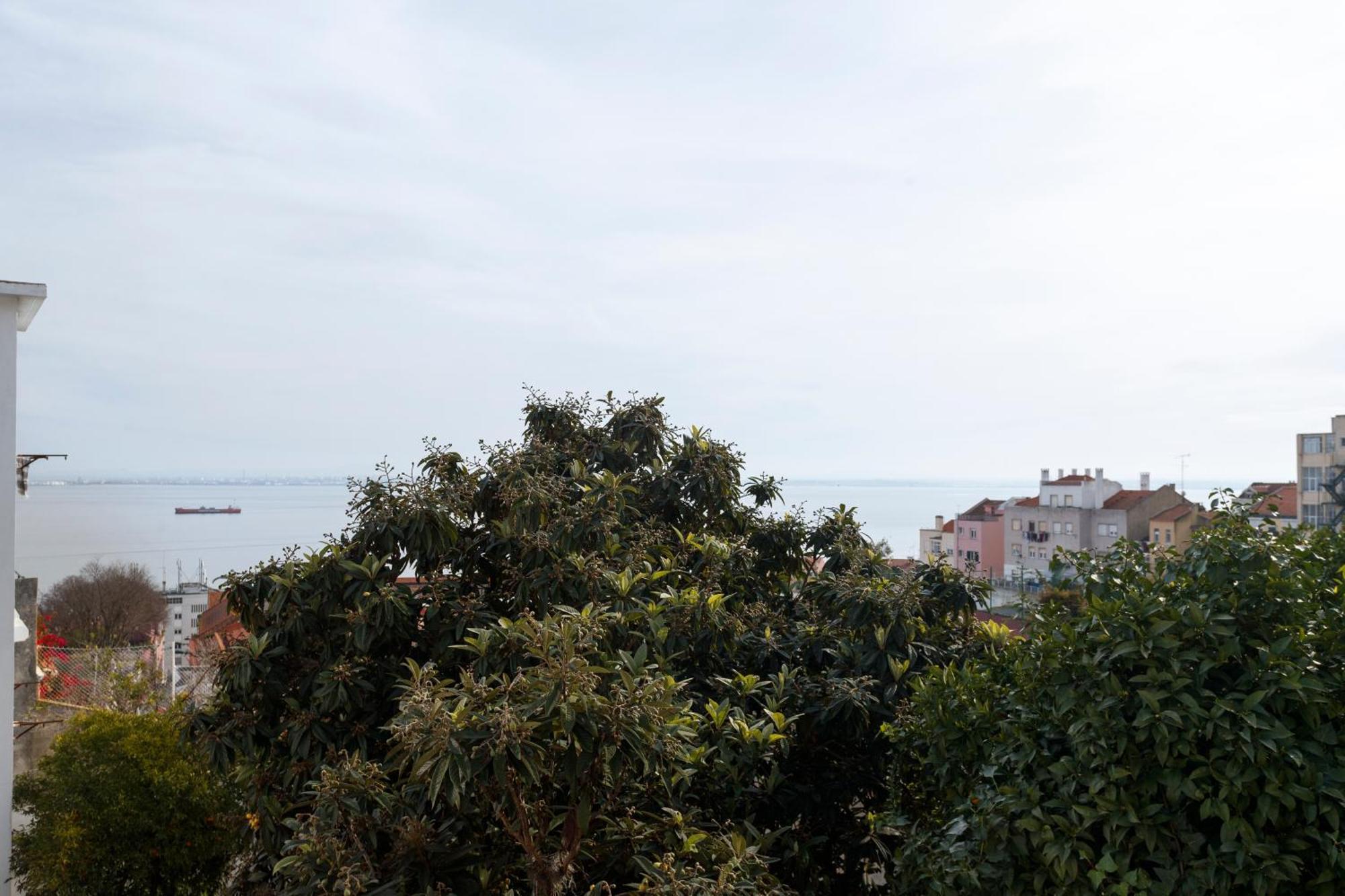 Barbadinhos Apartments In Lisbon Historic Neighborhood Dış mekan fotoğraf